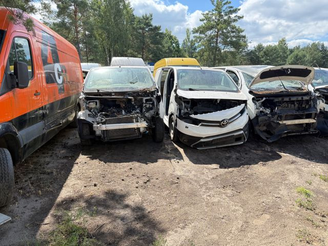 Toyota Proace L1 Kasten Meister ERSATZTEILENSPENDER - Мало комбе: слика 2 Toyota Proace L1 Kasten Meister ERSATZTEILENSPENDER - Мало комбе: слика 2