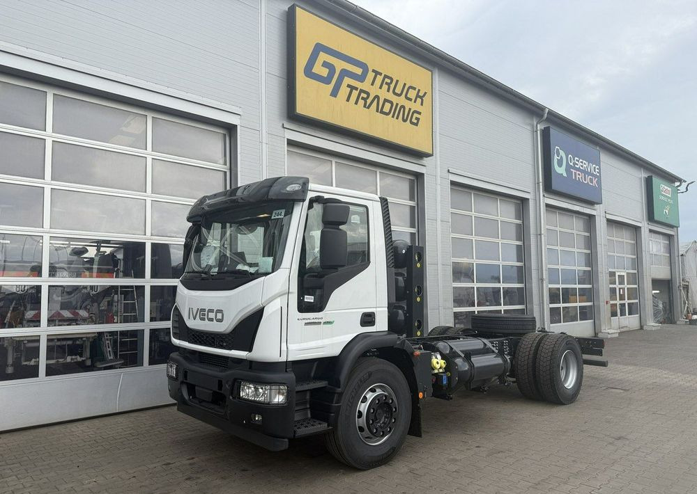 Iveco EuroCargo CNG - Транспортер на контејнер/ Камион со променливо тело: слика 1 Iveco EuroCargo CNG - Транспортер на контејнер/ Камион со променливо тело: слика 1