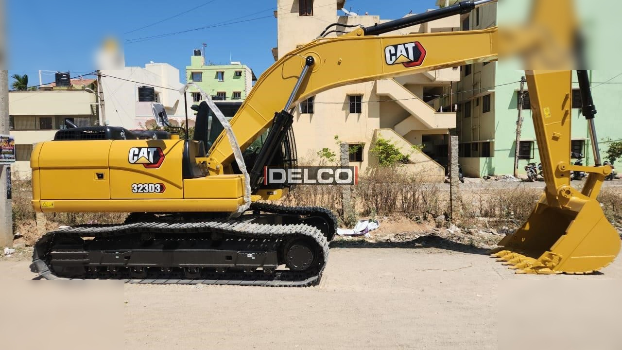 CATERPILLAR 323D3 - Багер гасеничар: слика 3 CATERPILLAR 323D3 - Багер гасеничар: слика 3