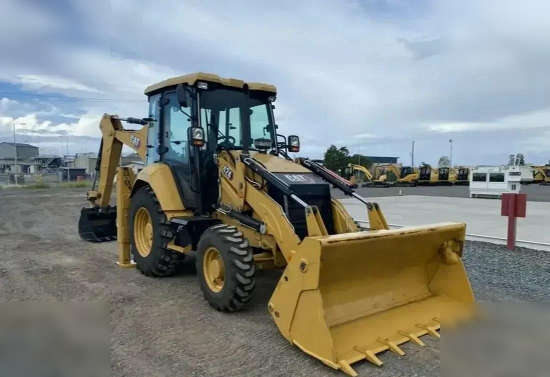 CATERPILLAR 424 - Ровокопач: слика 3 CATERPILLAR 424 - Ровокопач: слика 3