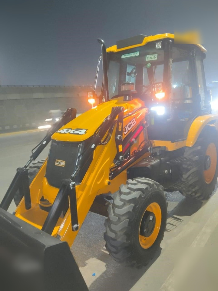 JCB 3DX SUPER - Ровокопач: слика 3 JCB 3DX SUPER - Ровокопач: слика 3