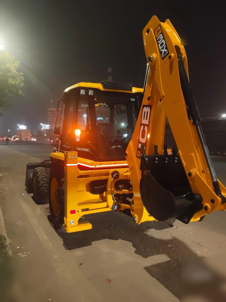 JCB 3DX SUPER - Ровокопач: слика 3 JCB 3DX SUPER - Ровокопач: слика 3