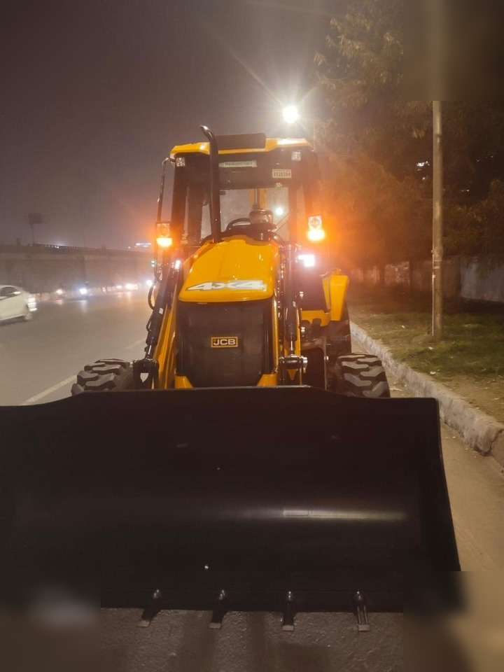 JCB 3DX SUPER - Ровокопач: слика 2 JCB 3DX SUPER - Ровокопач: слика 2