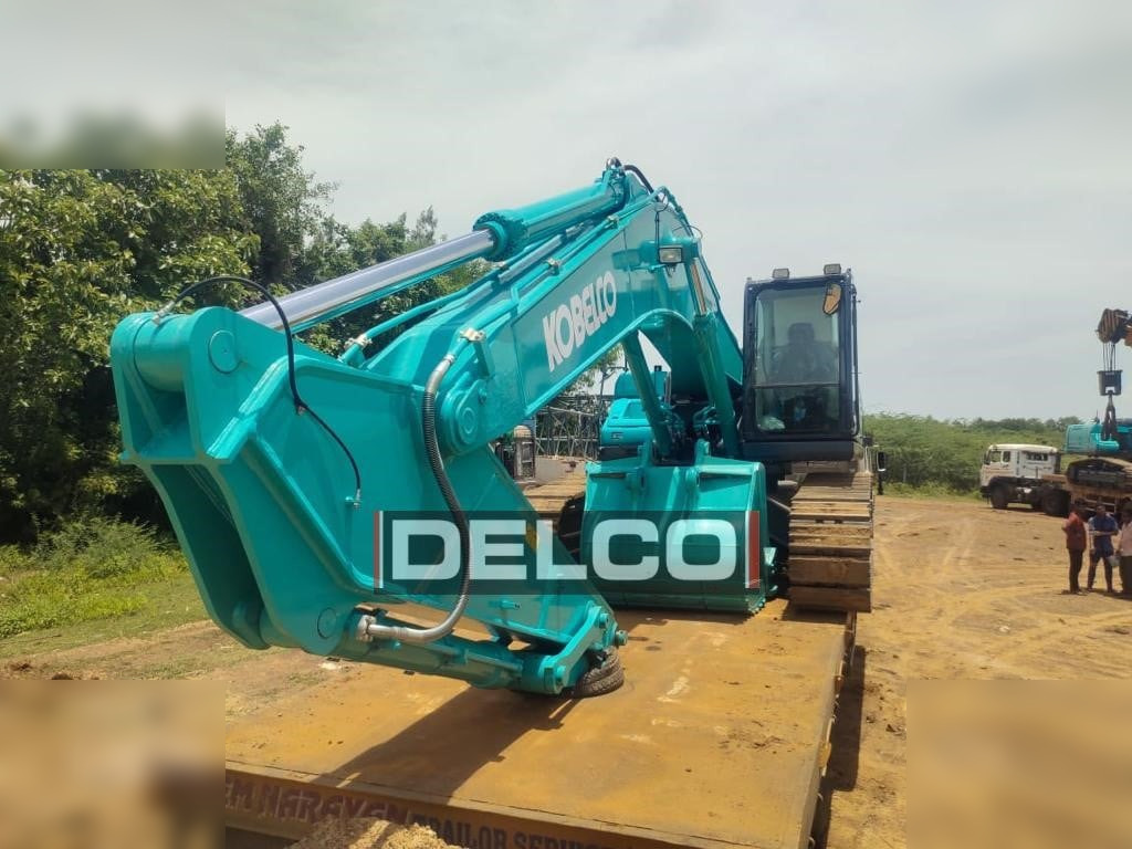 Нов Багер гасеничар KOBELCO SK380XD LC-10: слика 12