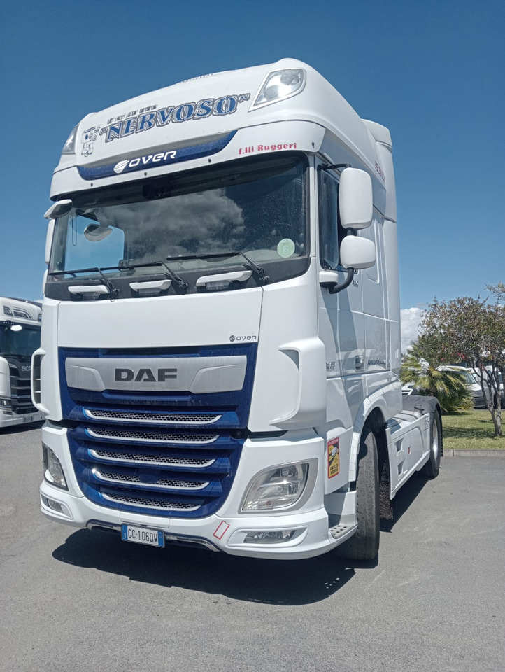DAF XF 530CV - Камион влекач: слика 1 DAF XF 530CV - Камион влекач: слика 1