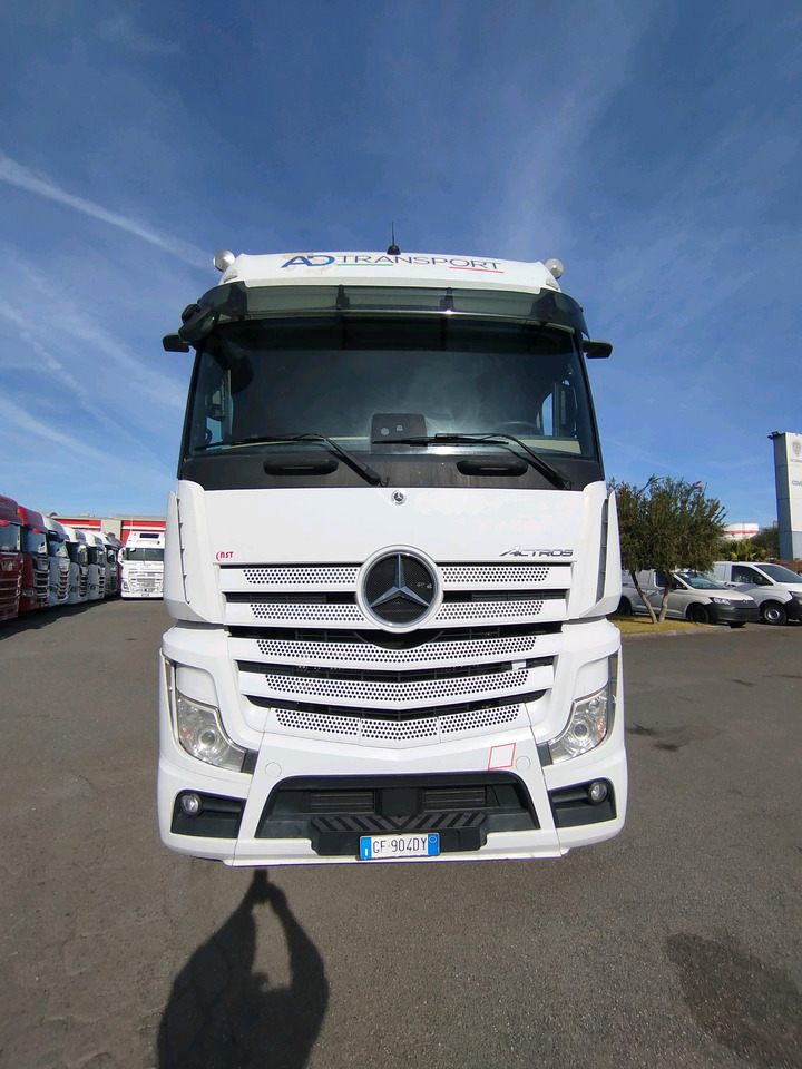 Mercedes Actros 1848 - Камион влекач: слика 1 Mercedes Actros 1848 - Камион влекач: слика 1