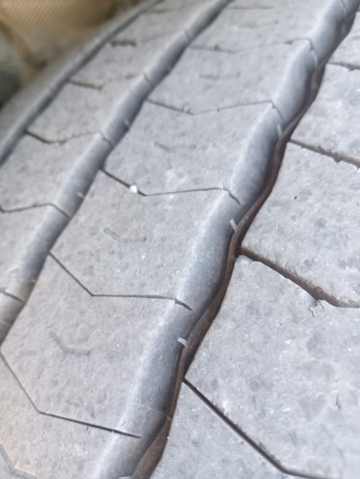 Камион влекач SCANIA S520 A4X2NB: слика 10