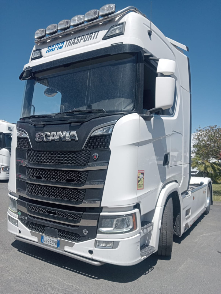 SCANIA S520 A4X2NB - Камион влекач: слика 1 SCANIA S520 A4X2NB - Камион влекач: слика 1