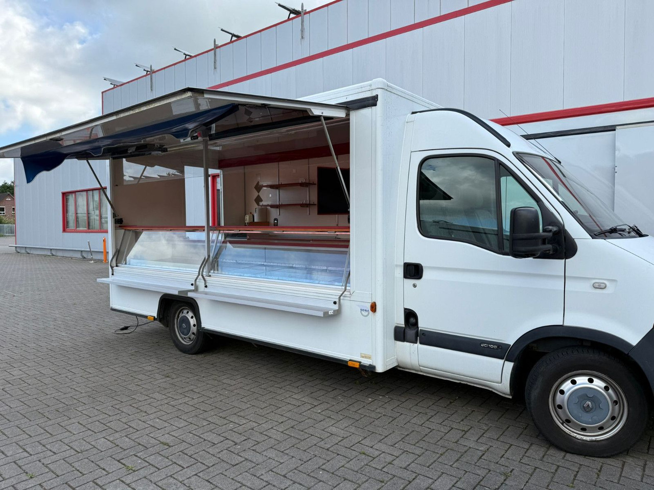 Renault Seba Borco Höhns - Камион за продажба на добра: слика 2 Renault Seba Borco Höhns - Камион за продажба на добра: слика 2