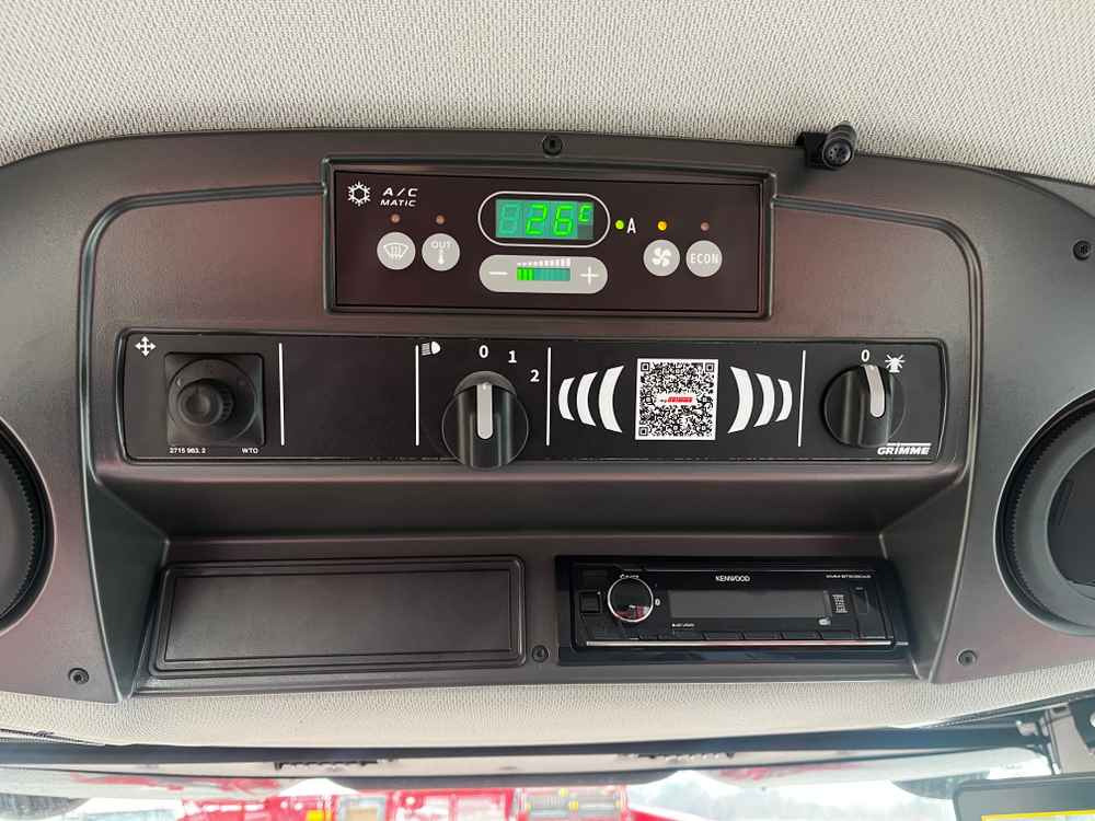 Grimme REXOR 6300 Platinum - Жнеач за репка: слика 4 Grimme REXOR 6300 Platinum - Жнеач за репка: слика 4