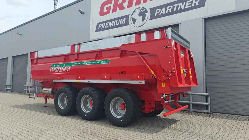 VAIA NL28 (3 axle trailer) - Превртувачка опрема: слика 3 VAIA NL28 (3 axle trailer) - Превртувачка опрема: слика 3