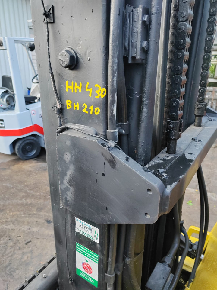 CAT Lift Trucks T 80 D /Triplex 4.3m - Плински вилушкар: слика 4 CAT Lift Trucks T 80 D /Triplex 4.3m - Плински вилушкар: слика 4