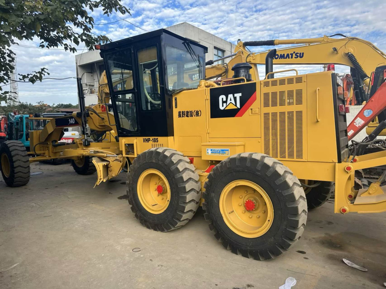 CAT 140G - Компактор: слика 1 CAT 140G - Компактор: слика 1