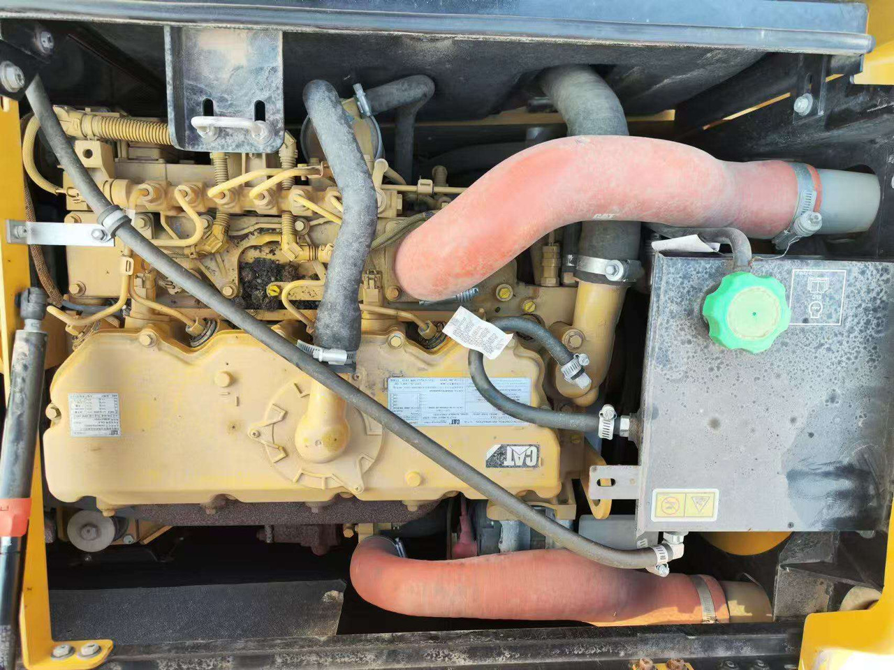 CAT 315D - Багер на тркала: слика 2 CAT 315D - Багер на тркала: слика 2