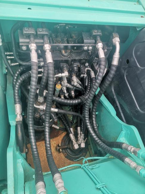 Kobelco SK140 - Багер гасеничар: слика 4 Kobelco SK140 - Багер гасеничар: слика 4