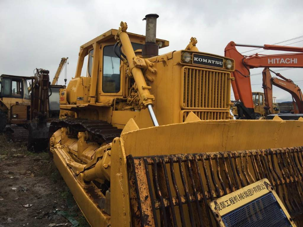 Komatsu D 155 A-1 - Булдожер: слика 1 Komatsu D 155 A-1 - Булдожер: слика 1