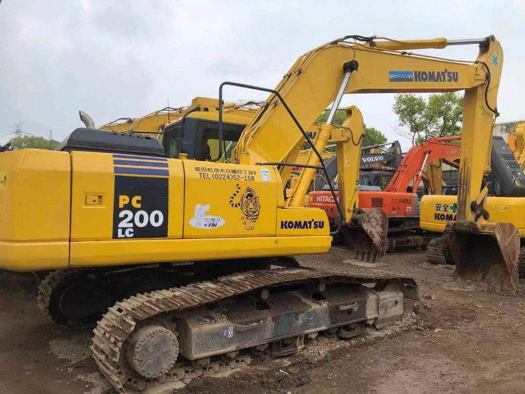 Komatsu PC200LC-7  - Багер гасеничар: слика 1 Komatsu PC200LC-7  - Багер гасеничар: слика 1