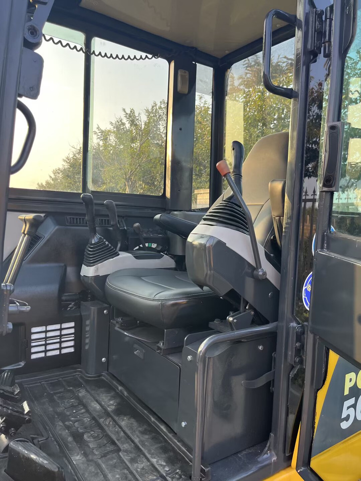 Komatsu PC56 - Мини багер: слика 2 Komatsu PC56 - Мини багер: слика 2