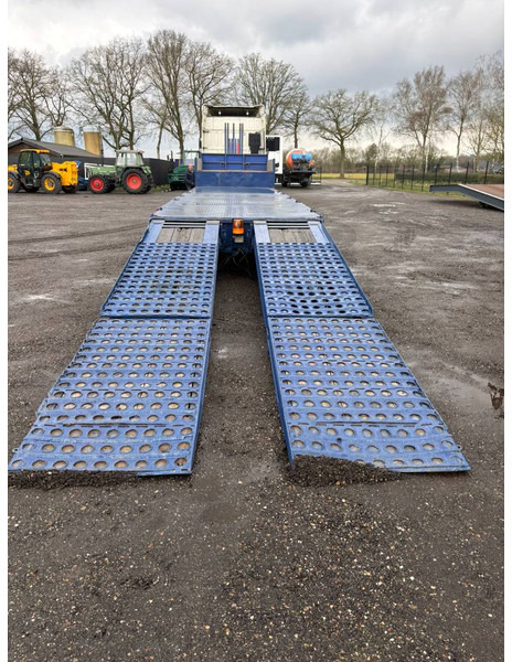 Nooteboom Lowloader tieflader 3 assen leaf spring, laadklep - Полуприколка за низок утовар: слика 3 Nooteboom Lowloader tieflader 3 assen leaf spring, laadklep - Полуприколка за низок утовар: слика 3