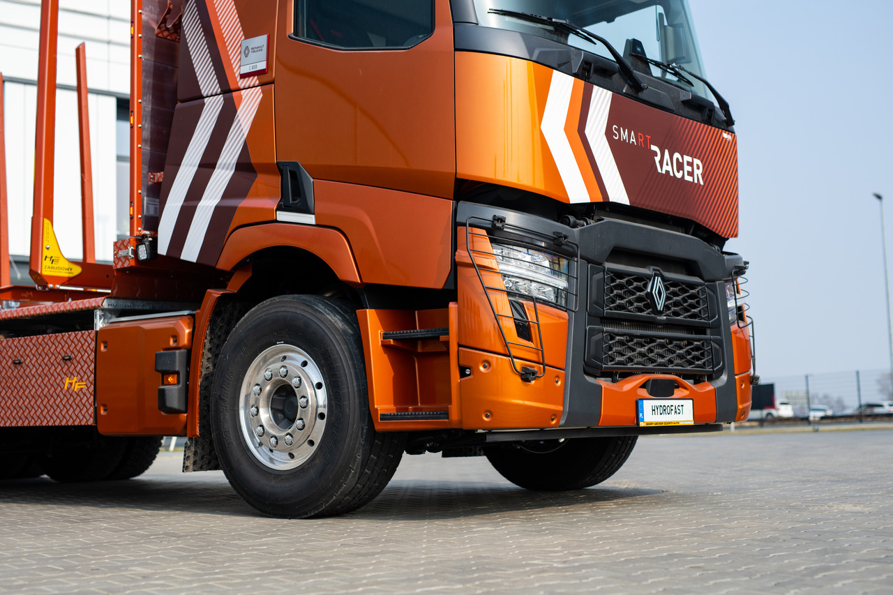 RENAULT TRUCKS C P6X4 Zabudowa do transportu drewna / Timber transport truck / Holztransportwagen/Camion de transport lemn - Камион за дрва, Електричен камион: слика 2 RENAULT TRUCKS C P6X4 Zabudowa do transportu drewna / Timber transport truck / Holztransportwagen/Camion de transport lemn - Камион за дрва, Електричен камион: слика 2