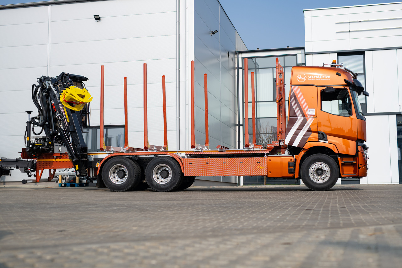 RENAULT TRUCKS C P6X4 Zabudowa do transportu drewna / Timber transport truck / Holztransportwagen/Camion de transport lemn - Камион за дрва, Електричен камион: слика 1 RENAULT TRUCKS C P6X4 Zabudowa do transportu drewna / Timber transport truck / Holztransportwagen/Camion de transport lemn - Камион за дрва, Електричен камион: слика 1