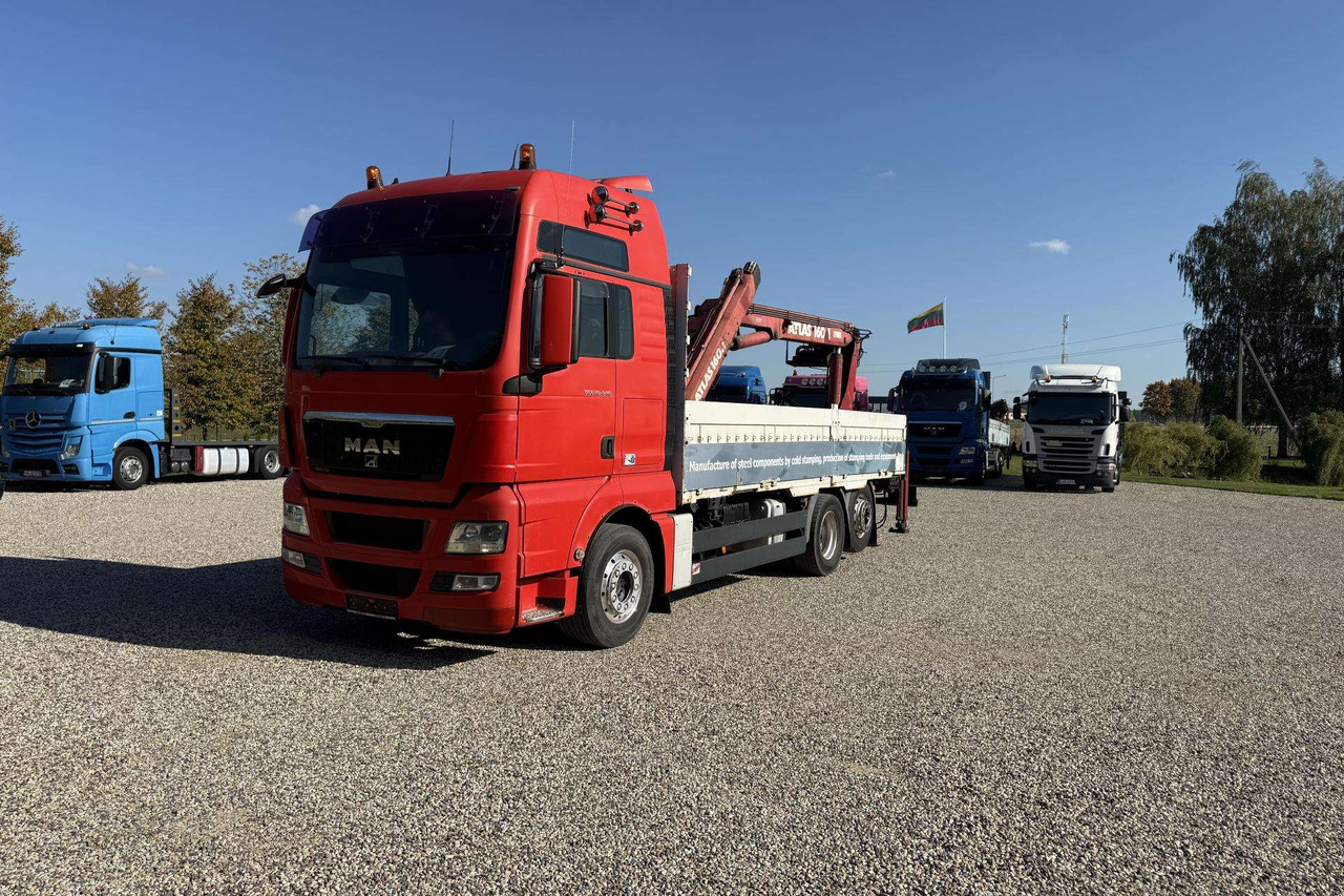 MAN TGX 26.440 - Камион со кран: слика 1 MAN TGX 26.440 - Камион со кран: слика 1