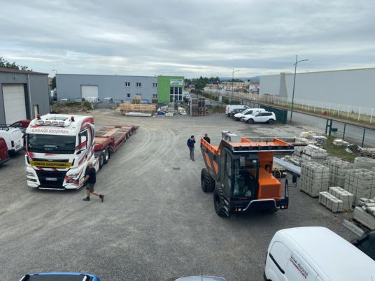 Case D14 - Мини истоварувач: слика 2 Case D14 - Мини истоварувач: слика 2