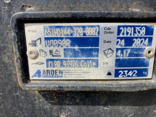 GODET ARDEN POUR CHARGEUSE CASE 921 G - Корпа: слика 1 GODET ARDEN POUR CHARGEUSE CASE 921 G - Корпа: слика 1