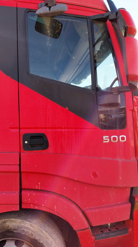 Drzwi do IVECO STRALIS 500 prawe/lewe - Врата и делови за Камион: слика 2 Drzwi do IVECO STRALIS 500 prawe/lewe - Врата и делови за Камион: слика 2
