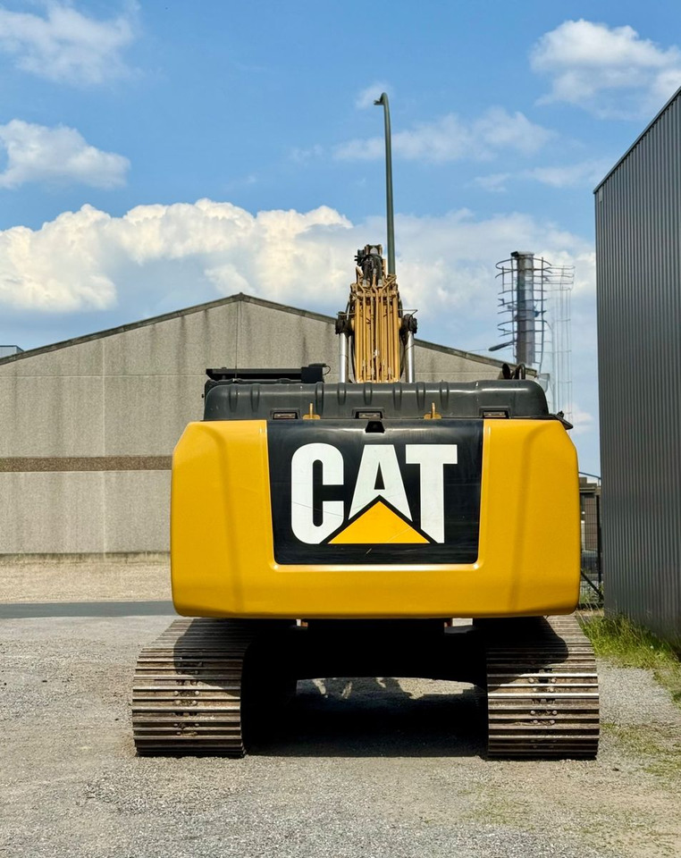 CAT 326FL - Багер гасеничар: слика 4 CAT 326FL - Багер гасеничар: слика 4
