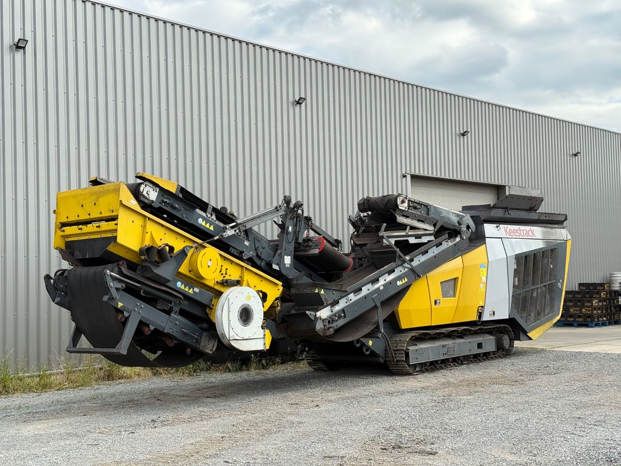 KEESTRACK R3H Mobile Brecheranlage mit Siebmodul - Мобилна дробилка: слика 4 KEESTRACK R3H Mobile Brecheranlage mit Siebmodul - Мобилна дробилка: слика 4