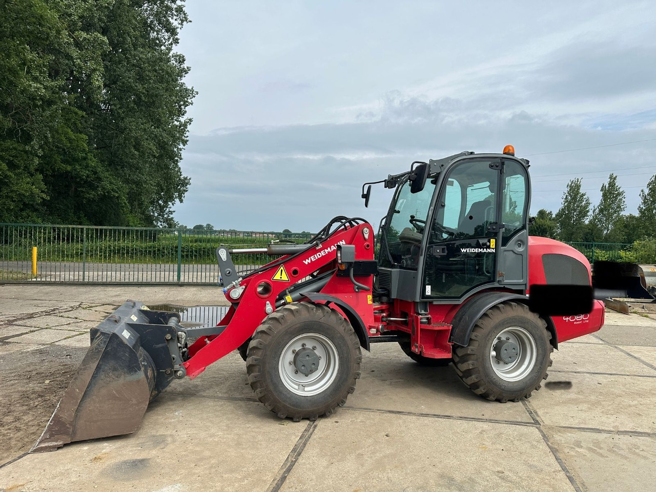 Weidemann 4080 Basic line - Натоварувач на тркала: слика 1 Weidemann 4080 Basic line - Натоварувач на тркала: слика 1