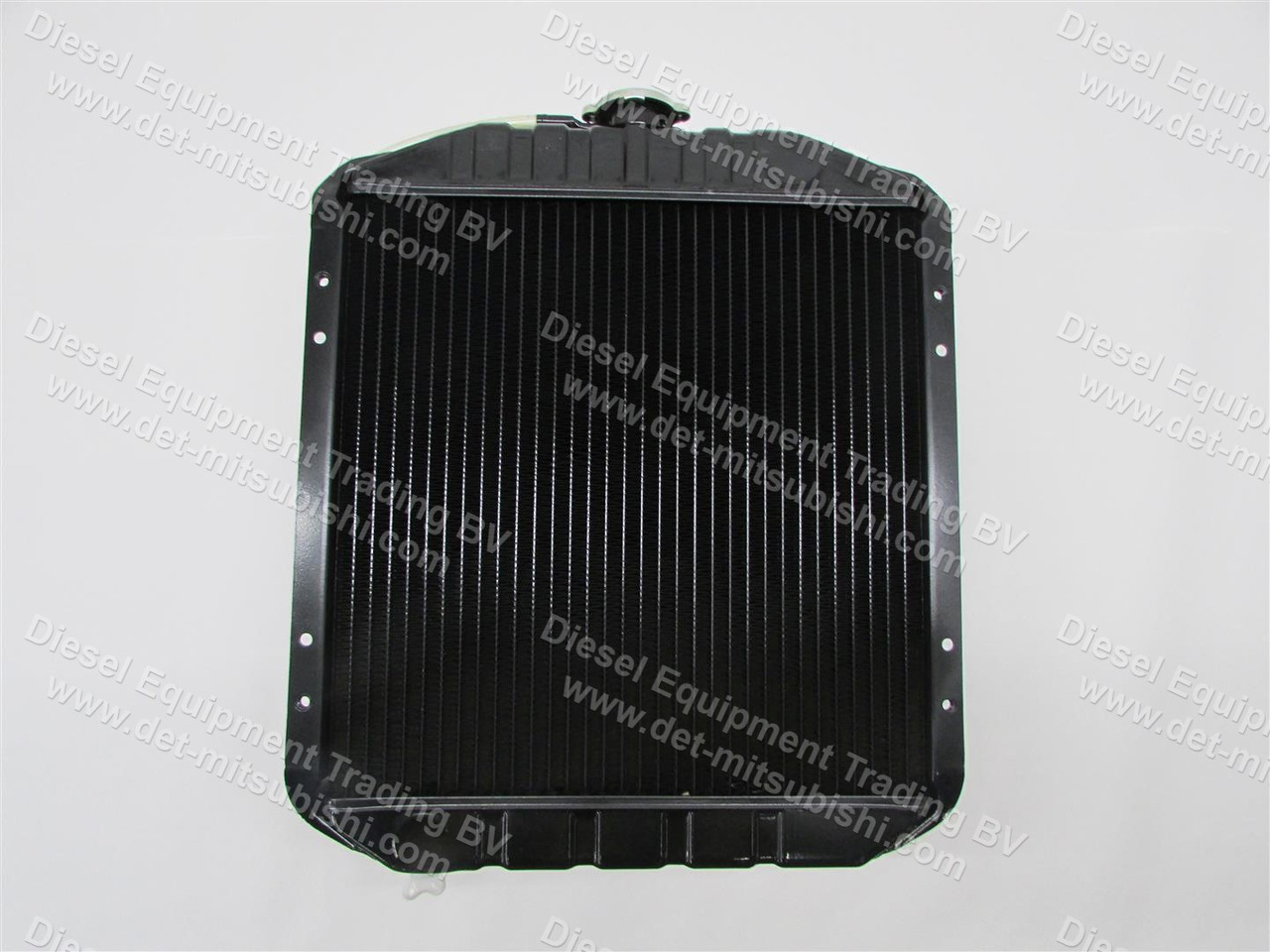 MITSUBISHI RADIATOR ASM; WATER S3L2 (COPPER) - Радијатор за Индустриска опрема: слика 2 MITSUBISHI RADIATOR ASM; WATER S3L2 (COPPER) - Радијатор за Индустриска опрема: слика 2
