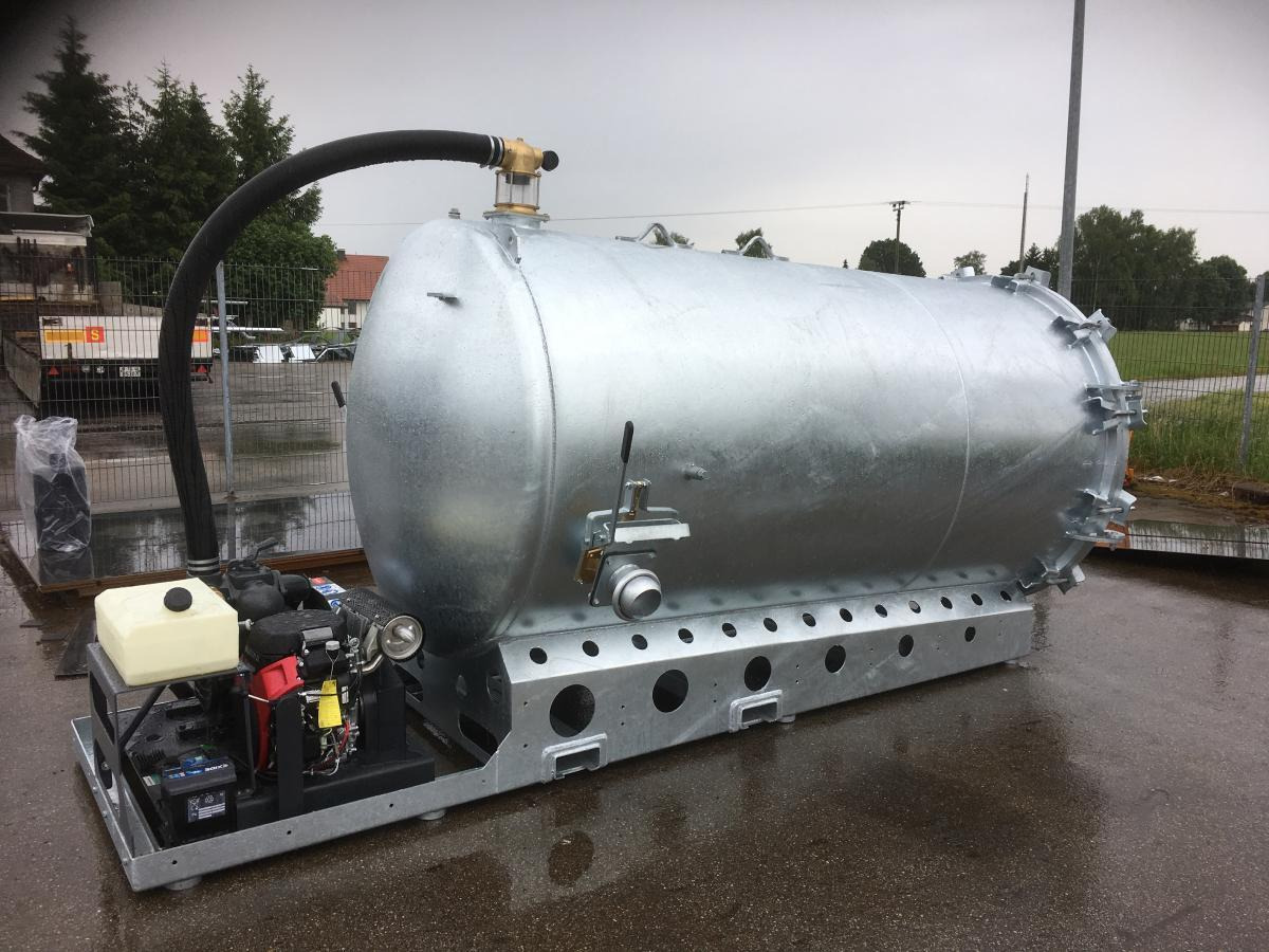 S-Vac 5,0m³ Saugfass 5000l Vakuumfass / Saugfass/ S-Vac - Насочувачка машина за бушење: слика 2 S-Vac 5,0m³ Saugfass 5000l Vakuumfass / Saugfass/ S-Vac - Насочувачка машина за бушење: слика 2