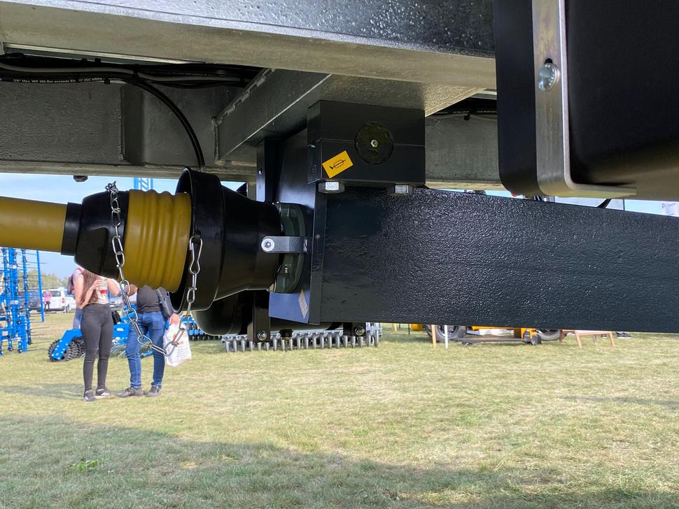 Нов Распрскувач на арско ѓубриво Auto-Agro Miststreuer / Manure spreader / Epandeur à fumier / Rimorchio spandiconcime / Разбрасыватель органических удобрений / Rozrzutnik obornika Tandem N268: слика 15