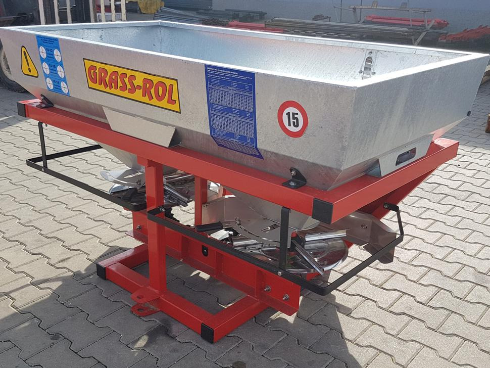 Grass-Rol Düngerstreuer / Fertilizer spreader / Epandeur d'engrais / Spandiconcime / Разбрасыватель минеральных удобрений / Rozsiewacz nawozu 600 l - Распрскувач на вештачко ѓубриво: слика 4 Grass-Rol Düngerstreuer / Fertilizer spreader / Epandeur d'engrais / Spandiconcime / Разбрасыватель минеральных удобрений / Rozsiewacz nawozu 600 l - Распрскувач на вештачко ѓубриво: слика 4