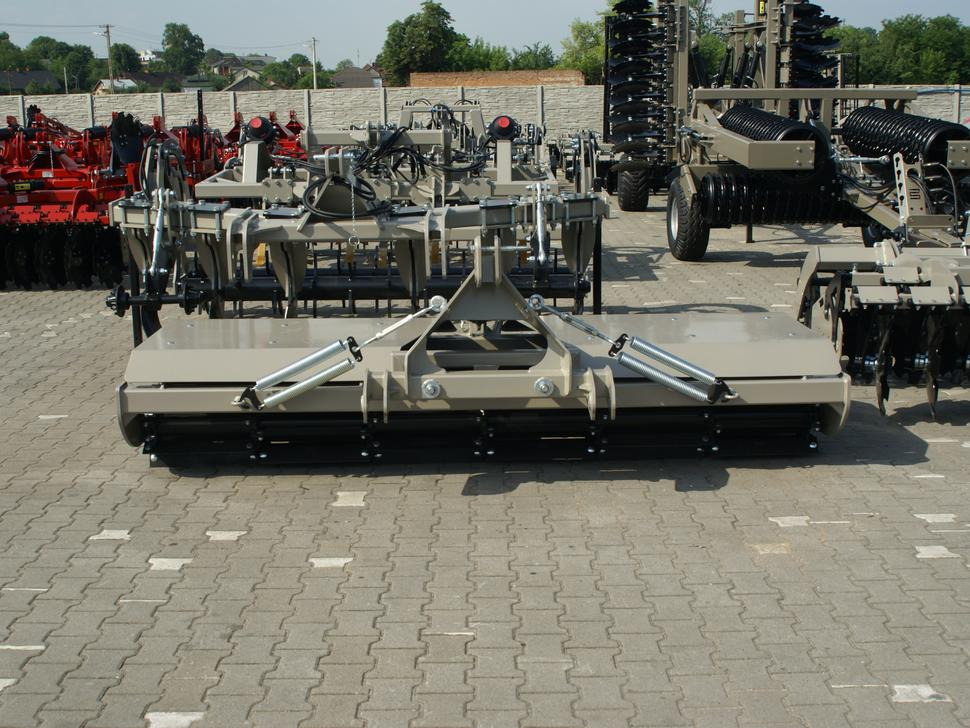 ROLEX Messerwalze / Knife roller cutter / Rouleau couteau / Rullo a coltelli / Каток ножничного типа тандем передний / Wał nożowy cutter tandem front 3 m - Ваљак за фарма: слика 5 ROLEX Messerwalze / Knife roller cutter / Rouleau couteau / Rullo a coltelli / Каток ножничного типа тандем передний / Wał nożowy cutter tandem front 3 m - Ваљак за фарма: слика 5