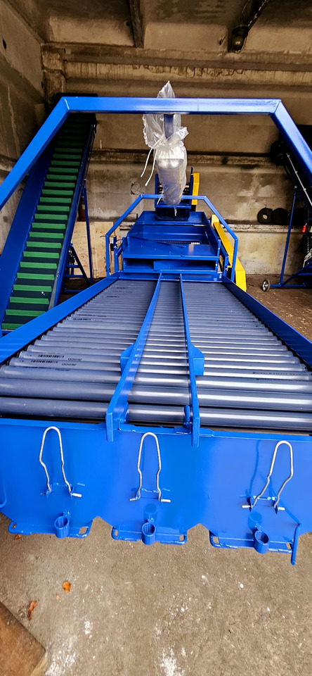 ROLMET Kartoffelsortierer / Potato sorting machine / Trieuse de pomme de terre / Selezionatrice per patate / Clasificador de patatas / Картофелесортировочная машина / Sortownik do ziemniaków M614/2 - Машина за компир: слика 4 ROLMET Kartoffelsortierer / Potato sorting machine / Trieuse de pomme de terre / Selezionatrice per patate / Clasificador de patatas / Картофелесортировочная машина / Sortownik do ziemniaków M614/2 - Машина за компир: слика 4