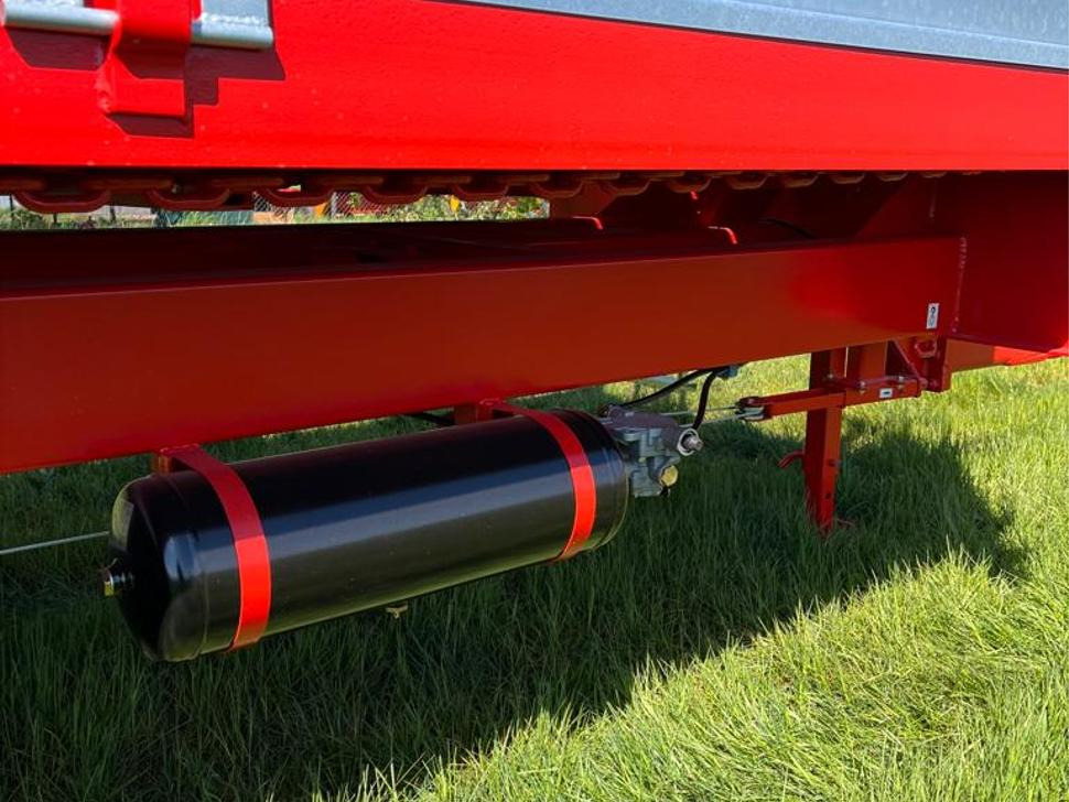 Roltrans Miststreuer / Manure spreader / Épandeur à fumier / Spandiletame / Разбрасыватель органических удобрений / Rozrzutnik obornika N250/32 JAMNIK 8 t - Распрскувач на арско ѓубриво: слика 5 Roltrans Miststreuer / Manure spreader / Épandeur à fumier / Spandiletame / Разбрасыватель органических удобрений / Rozrzutnik obornika N250/32 JAMNIK 8 t - Распрскувач на арско ѓубриво: слика 5
