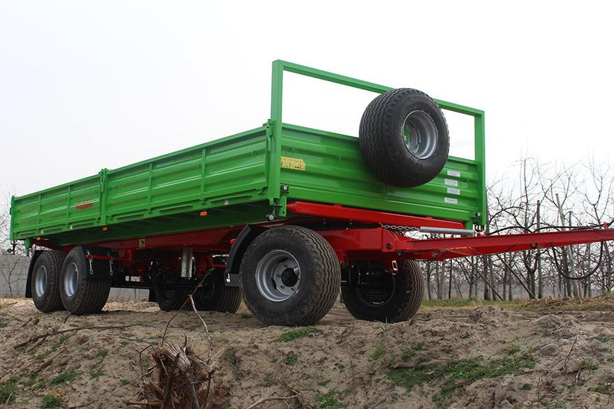 Wodziński Transportplattform für Obstbau / Orchard platform / Plateau de verger / Platforma sadownicza - Земјоделска платформска приколка: слика 1 Wodziński Transportplattform für Obstbau / Orchard platform / Plateau de verger / Platforma sadownicza - Земјоделска платформска приколка: слика 1