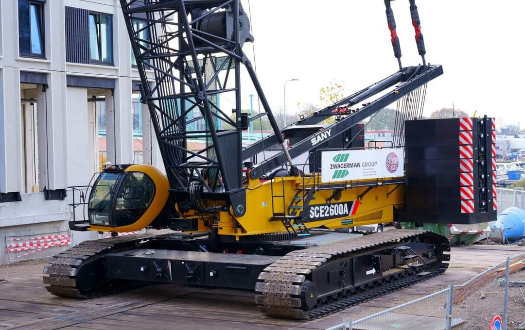 SANY SCE2600A - Кран со гасеници: слика 1 SANY SCE2600A - Кран со гасеници: слика 1