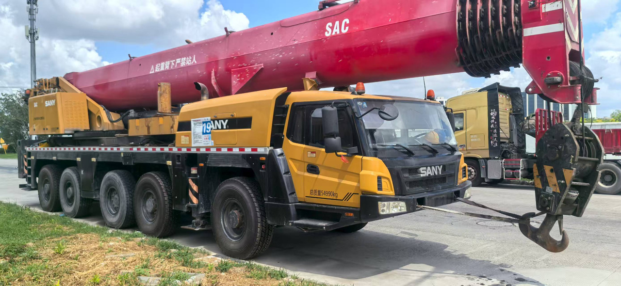 SANY SAC2000E 200tons - Кран за секакви терени: слика 1 SANY SAC2000E 200tons - Кран за секакви терени: слика 1