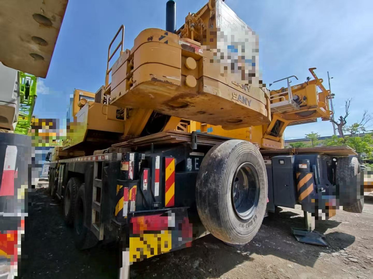 SANY STC800T6 - Мобилен кран: слика 2 SANY STC800T6 - Мобилен кран: слика 2