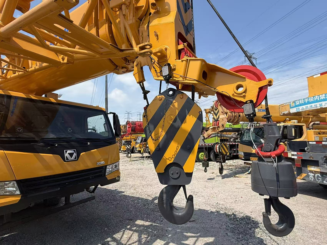 XCMG XCMG - Кран со гасеници: слика 4 XCMG XCMG - Кран со гасеници: слика 4