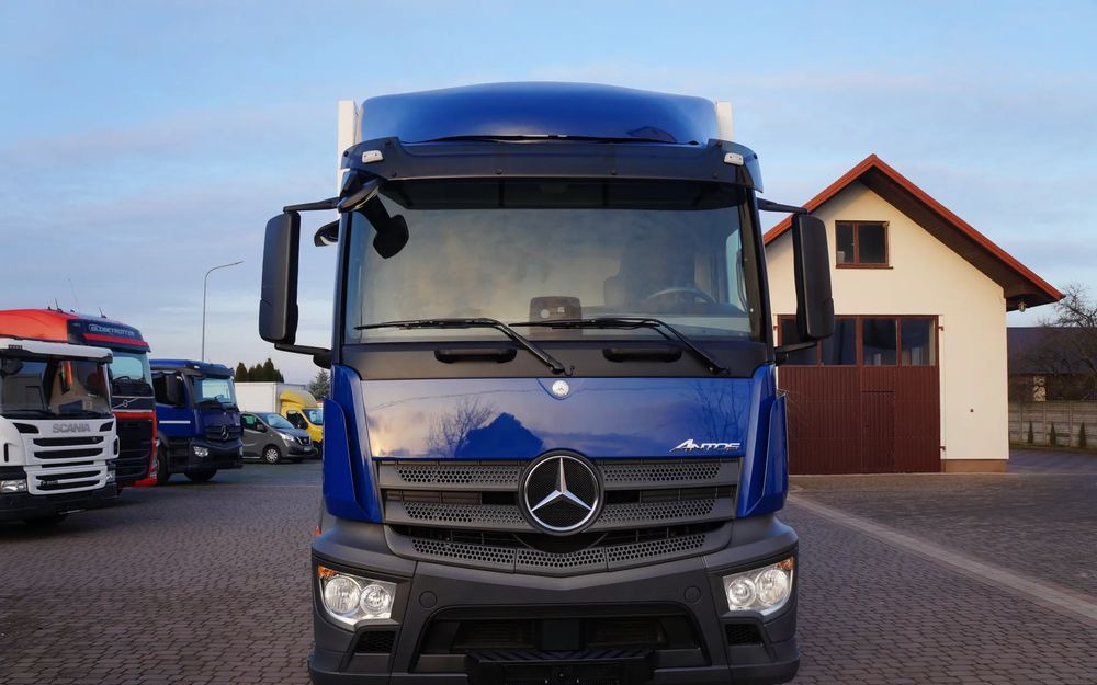 Mercedes-Benz ANTOS 1824 EURO 6 1827 CHŁODNIA KONTENER 8.40 m - Камион ладилник: слика 3 Mercedes-Benz ANTOS 1824 EURO 6 1827 CHŁODNIA KONTENER 8.40 m - Камион ладилник: слика 3