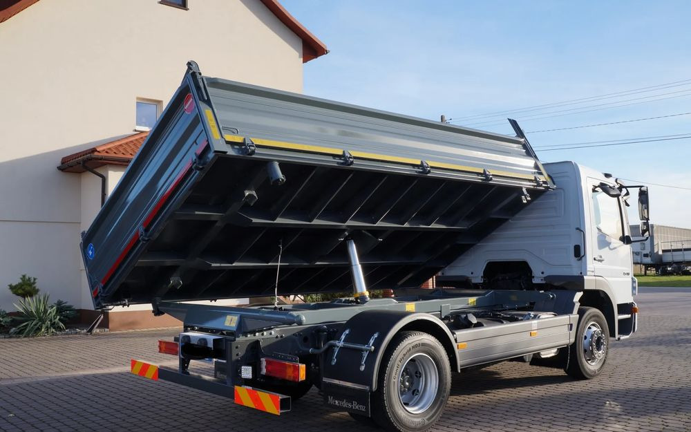 Mercedes-Benz ATEGO 1518 EURO 5 WYWROTKA 3 STRONNA KIPER 1524 - Кипер: слика 5 Mercedes-Benz ATEGO 1518 EURO 5 WYWROTKA 3 STRONNA KIPER 1524 - Кипер: слика 5