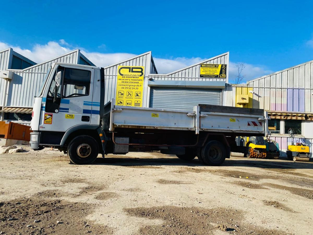 IVECO 75E14 CAMION BENNE 7,5T (NET DE TVA) - Кипер: слика 2 IVECO 75E14 CAMION BENNE 7,5T (NET DE TVA) - Кипер: слика 2