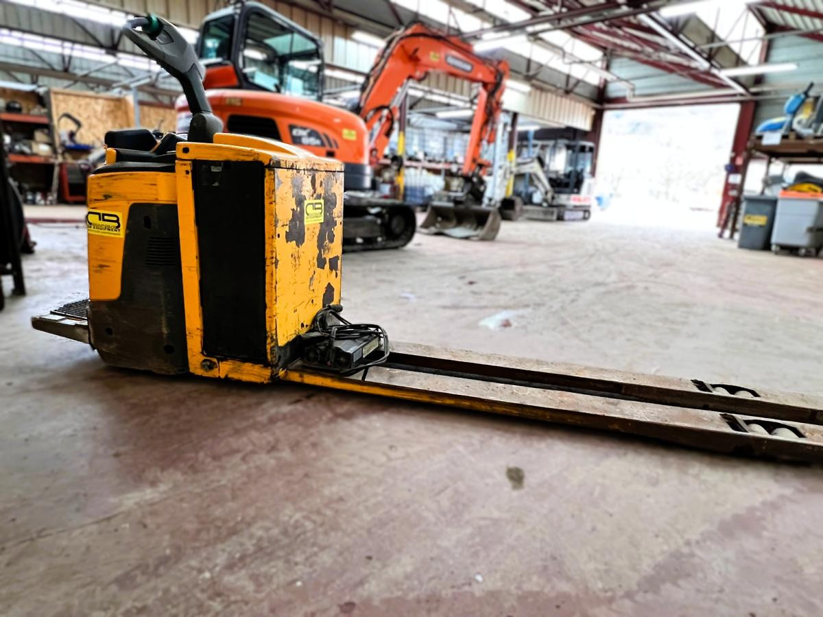 Jungheinrich ERE225 Gerbeur transpalette électrique - Сложувач: слика 4 Jungheinrich ERE225 Gerbeur transpalette électrique - Сложувач: слика 4