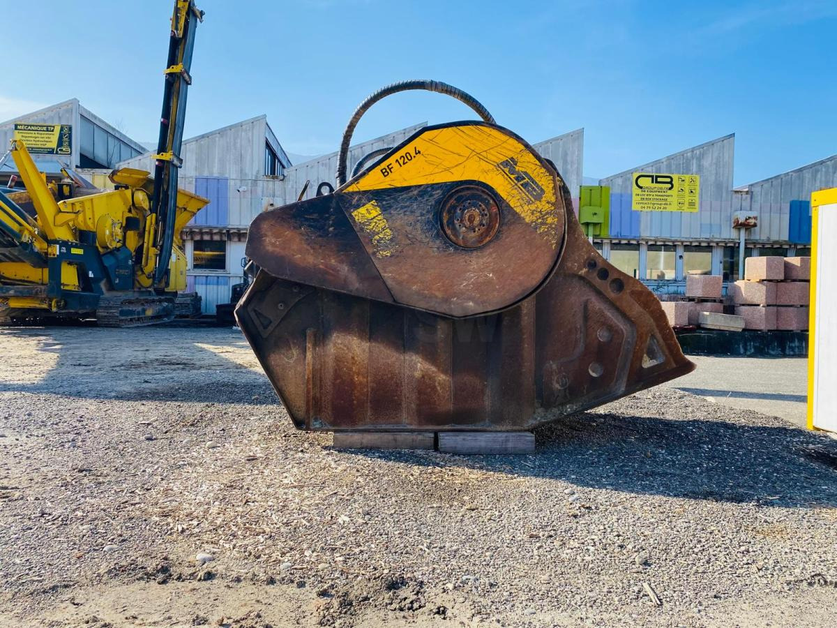 MB BF120.4 S4 Godet concasseur pour pelle de 30T à 45T - Корпа за Градежна машина: слика 4 MB BF120.4 S4 Godet concasseur pour pelle de 30T à 45T - Корпа за Градежна машина: слика 4