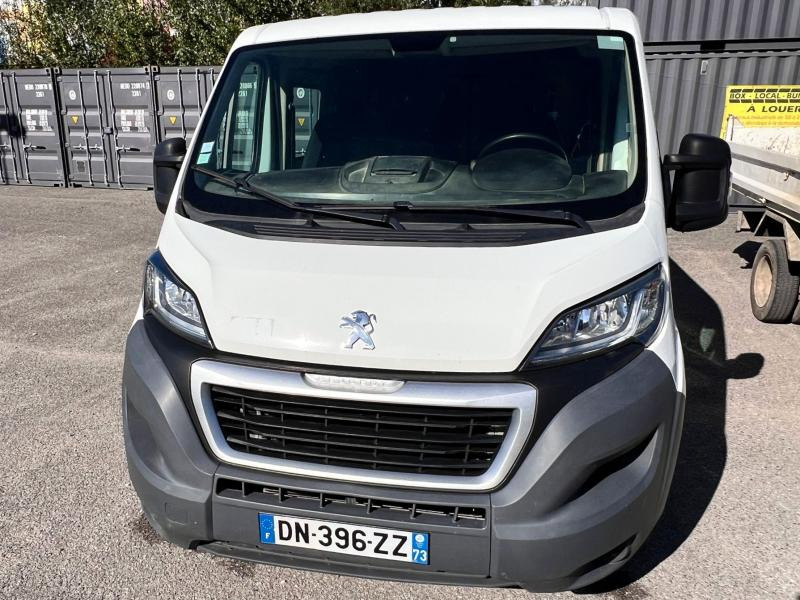 Peugeot Boxer 2 2,2L HDI 130 L2H1 - Товарно комбе: слика 2 Peugeot Boxer 2 2,2L HDI 130 L2H1 - Товарно комбе: слика 2